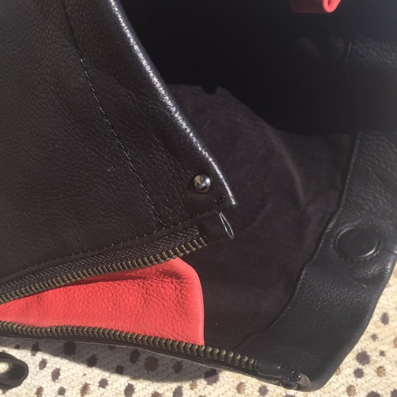 Kennth Cole Fold Over Clutch - Picture 3 of 6